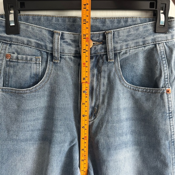 Women's Classic Blue Wide Leg Jeans - Picture 5 of 7